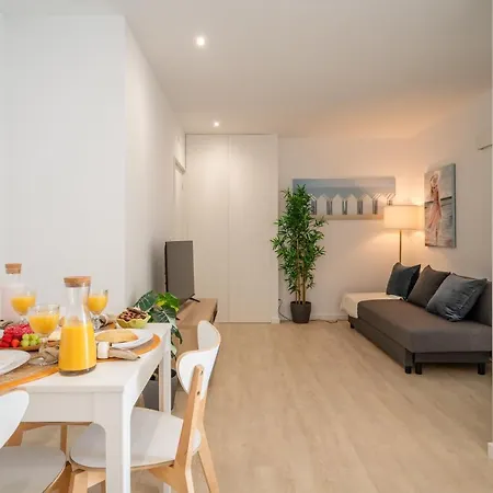 公寓 Host Wise - Peaceful Sunny Flat - Ace Location 波尔图