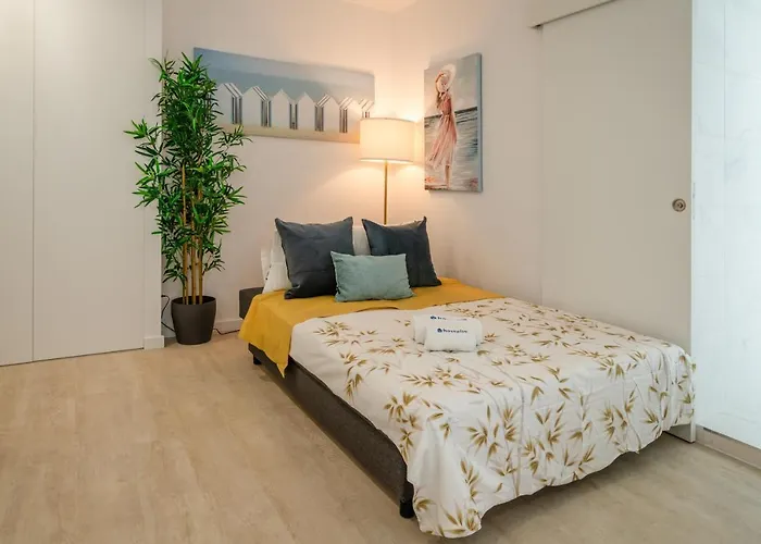 Appartement Host Wise - Peaceful Sunny Flat - Ace Location Oporto