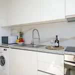 Host Wise - Peaceful Sunny Flat - Ace Location *