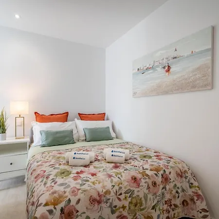 Host Wise - Peaceful Sunny Flat - Ace Location Appartement *