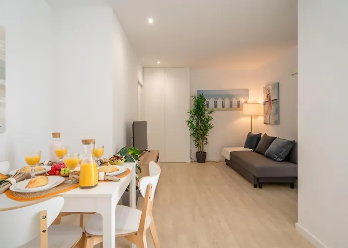 公寓 Host Wise - Peaceful Sunny Flat - Ace Location 波尔图