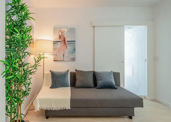 Host Wise - Peaceful Sunny Flat - Ace Location * 波尔图