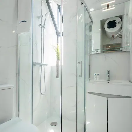 Host Wise - Peaceful Sunny Flat - Ace Location Apartman Porto